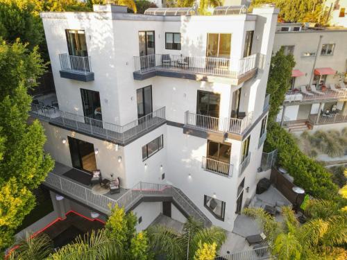 Hollywood Hills West Apartment | Villa Alana