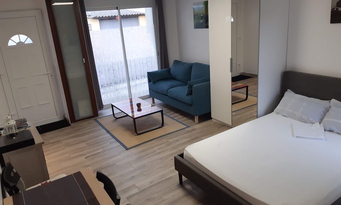 Toulouse South-East Apartment | villa alex; housing on the ground floor 31400 Toulouse Rangueil