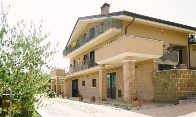 Avellino Bed & Breakfast | Villa Amalia