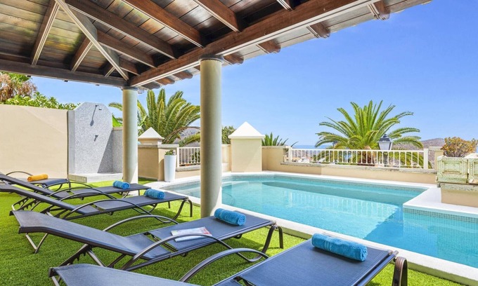 Chayofa Villa | Villa Amara by Villa Plus