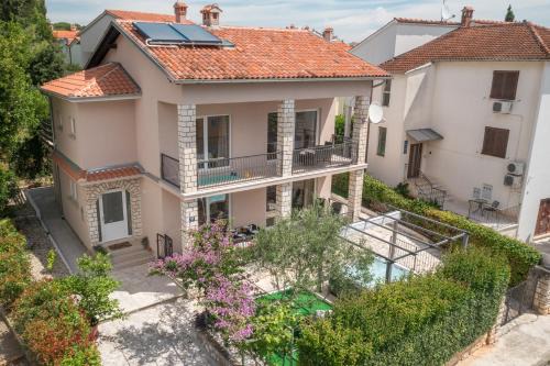 Borik Villa | Villa Anelli