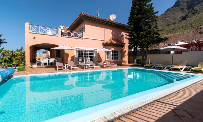 Costa Adeje Villa | Villa Angelica 2 Pools, 5 Bedrooms 5 Bathrooms