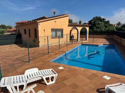 Pals Villa | Villa Antic Plankton - Masos de Pals - Free Parking, Beach, Wifi, Holidays