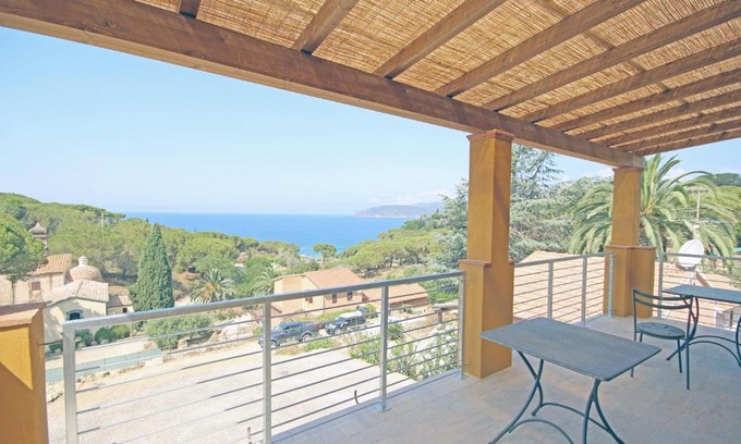 Madonna delle Grazie Apartment | Villa Artemide