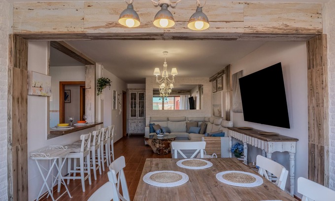 Caleta de Fuste Villa | Villa Atlantica - Cliffside Retreat