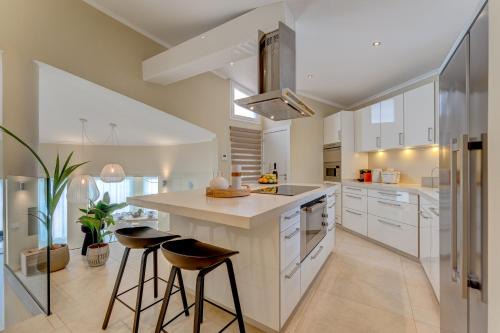 San Eugenio Villa | Villa Augustas - Fabulous villa in Tenerife!