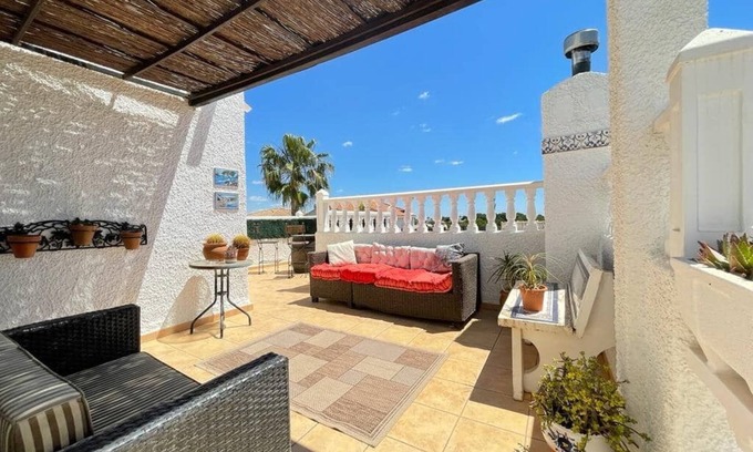 Pinar de Campoverde Villa | Villa Avec Piscine Privée Proche de la Plage