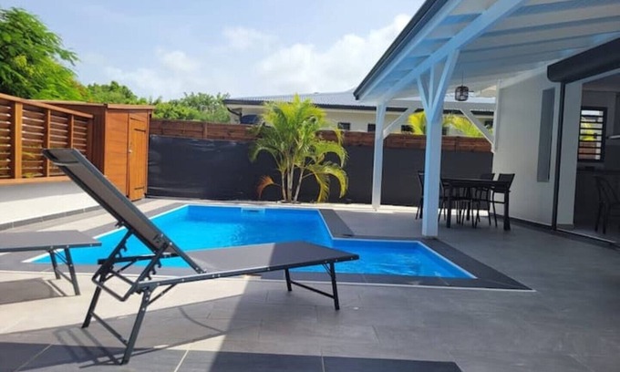 Saint-Francois Villa | Villa Avec Piscine, 10 min Plage