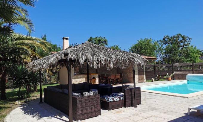 Tarnos House | Villa Avec Piscine Située Entre Capbreton et Bayonne, à 5mn de la Plage