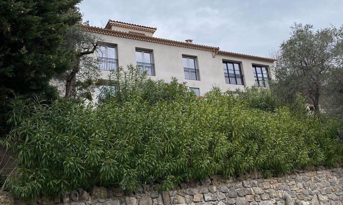 Les Baraques Villa | Villa Avec Piscine, vue les Alpes, Village de Mougins et la mer