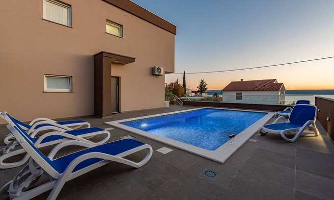 Maslenica Villa | Villa Azeret ZadarVillas