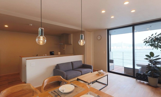 Shimonoseki House | Villa B A private lodging facility with a sauna and a panoramic view of the Kanmon Strait and Kanm/Shimonoseki Yamaguchi