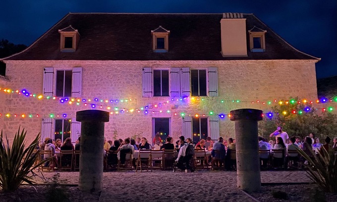 Sainte-Sabine-Born House | Villa Biloba