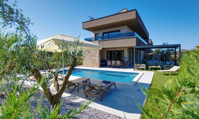 Marcana Villa | Villa Bavigo by Istrabook