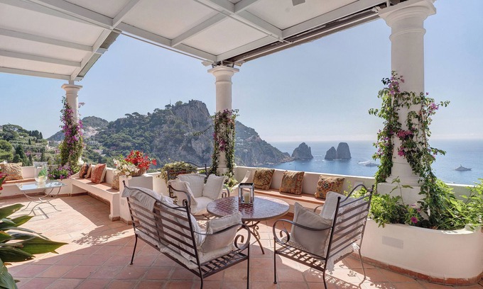 Marina Piccola Villa | Villa 'Bella Vista' with Sea View, Private Terrace and Wi-Fi