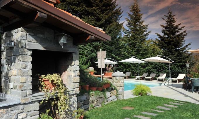 Camporgiano Apartment | VILLA BENEDETTA, Casa Lola # 2