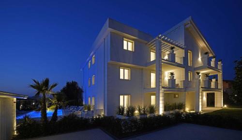 Lonato del Garda Apartment | Villa Bianca Luxury Apartments