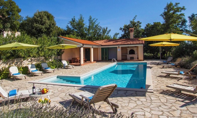Stanisovi Villa | Villa Biljana, Comfort & Scenic Beauty with Access to Two Shared Pools