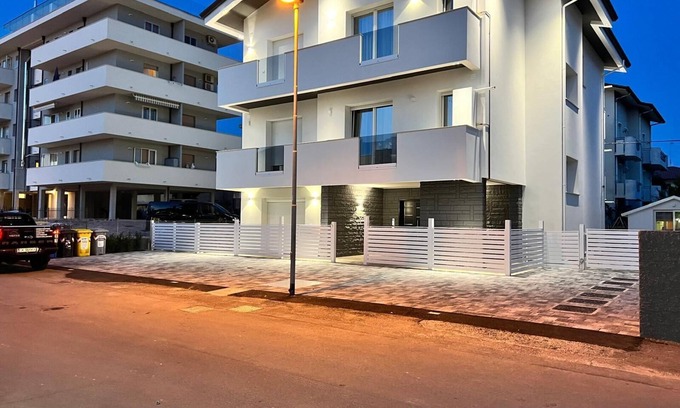 Torre Pedrera Apartment | Villa Borghesi suites app 3 primo piano