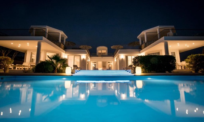 Adeje Villa | Villa Boutique Experience