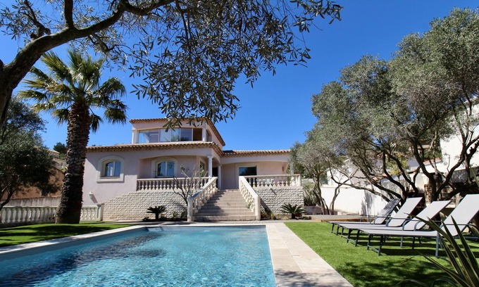 Ensues-la-Redonne Villa | Villa by the sea with private pool