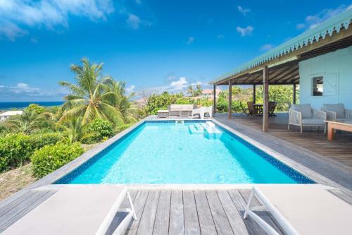 Grand-Bourg Villa | Villa Capi