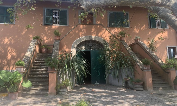 Ciampino Villa | Villa Capri Bernabei, Domus Romana with private swimmingpool