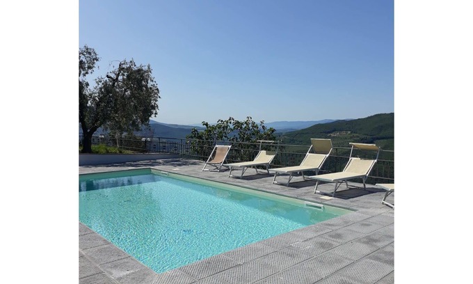 Montebonello Villa | Villa Casalta - Holiday Country Villa in the countryside of Florence, Tuscany