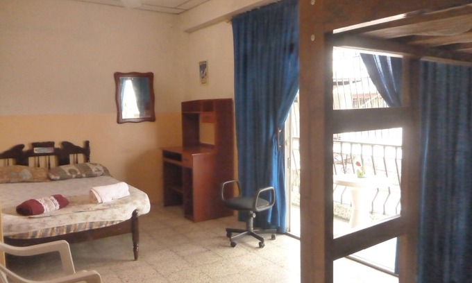 Guayaquil House | Villa Celeste - VC
