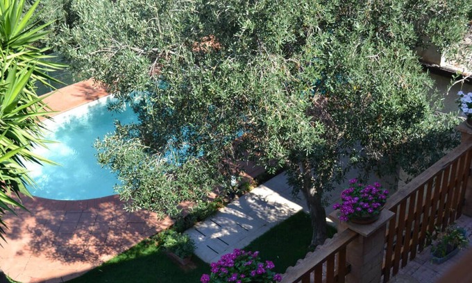 Palermo Ski Chalet | villa chalet con piscina