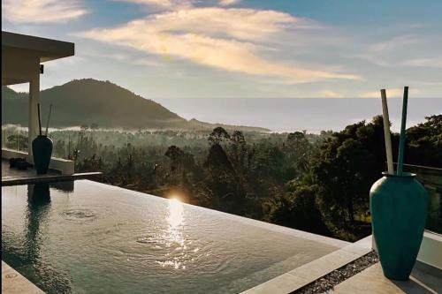 Maret Villa | Villa CHARLOTTE - SEAVIEW -4 Bedrooms