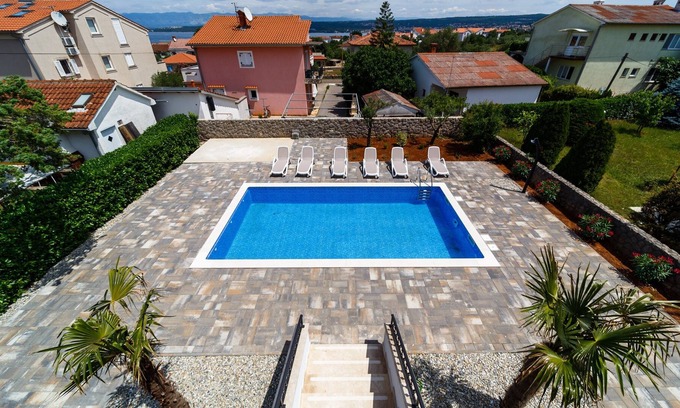 Porat House | Villa Christian with Pool and Sauna
