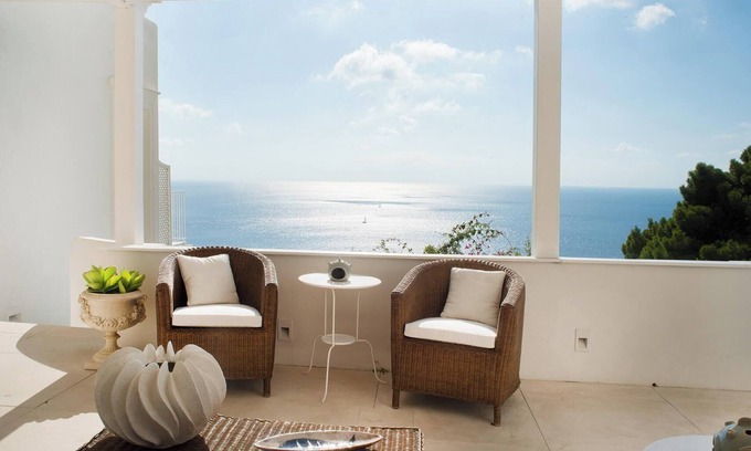 Marina Piccola Villa | Villa Coccodrilla by MyVillaCollection