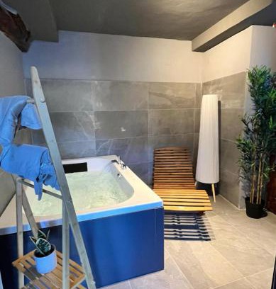 Blevio House | VILLA Como, Jacuzzi Spa and Private Pool