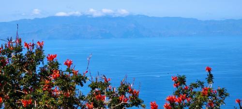 Chio Apartment | Villa con increíbles vistas al océano y la Gomera