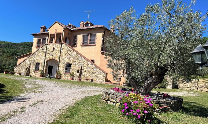 Bibbona Villa | Villa Cresci with pool 5 minutes from spa center
