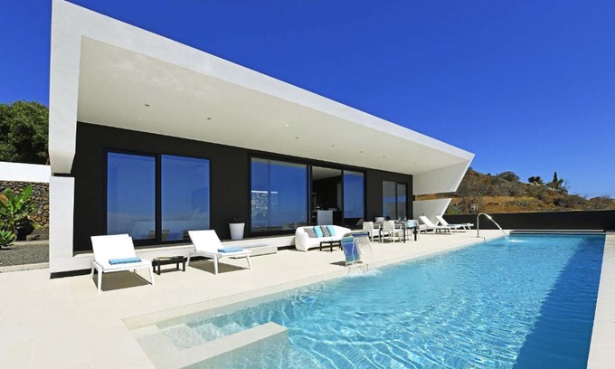 Brena Alta Villa | Villa Crow