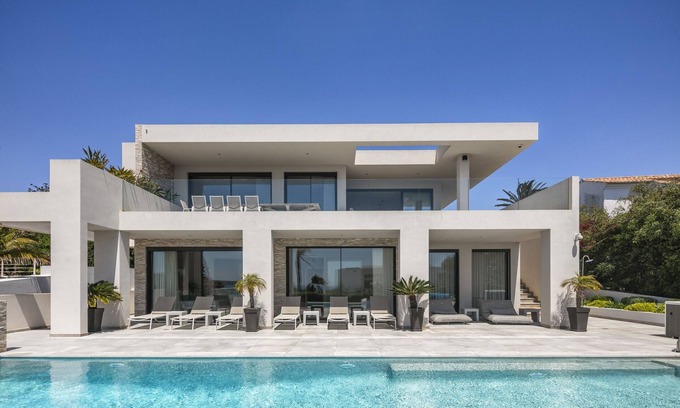 Porto de Mos Villa | Villa da Raposa - Stunning ocean view luxury villa near beach!