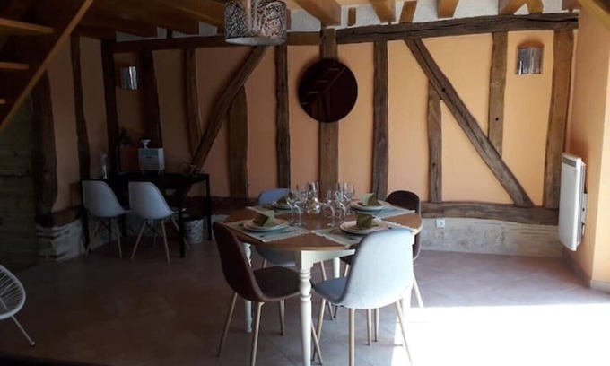 Ladon Villa | Villa "De Calme et D'eau" 1 à 6 Personnes