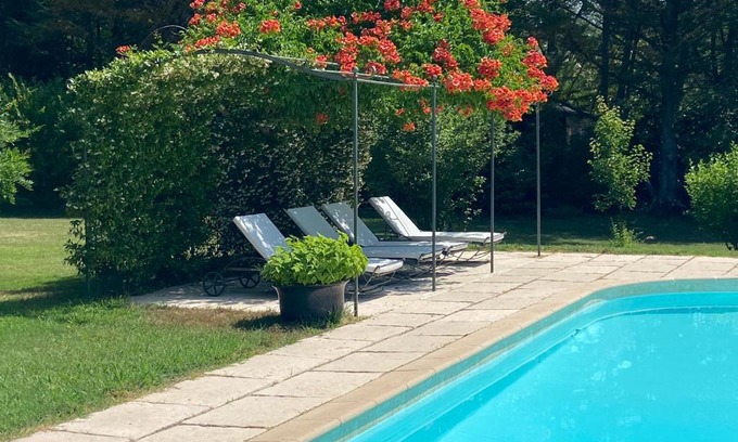 Valbonne Bed & Breakfast | Villa de Miha