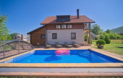 Gospic Villa | Villa Debelo Brdo by Villas Guide