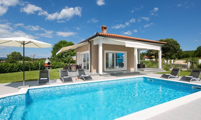 Rogocana Villa | Villa Deep Blue nearby Labin – Crovillas GmbH
