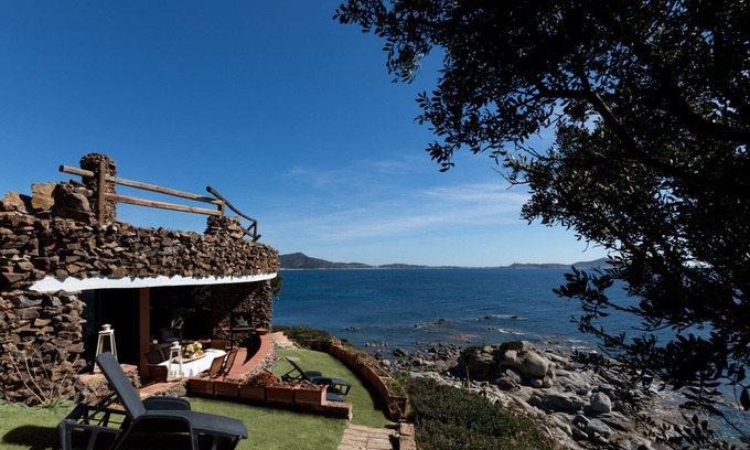 Villaggio delle Mimose Villa | Villa del Riso, overlooking the sea