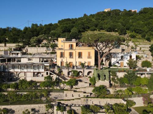 Pagani Bed & Breakfast | Villa Di Natale