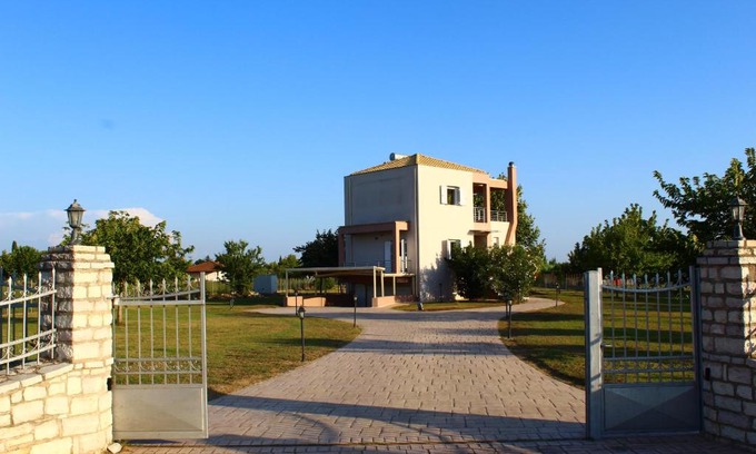 Ilida Villa | VILLA DIAMOND Κουρούτα Αμαλιαδος
