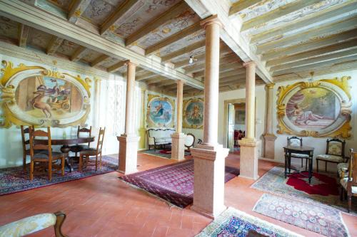 Est House | Villa Dorigny