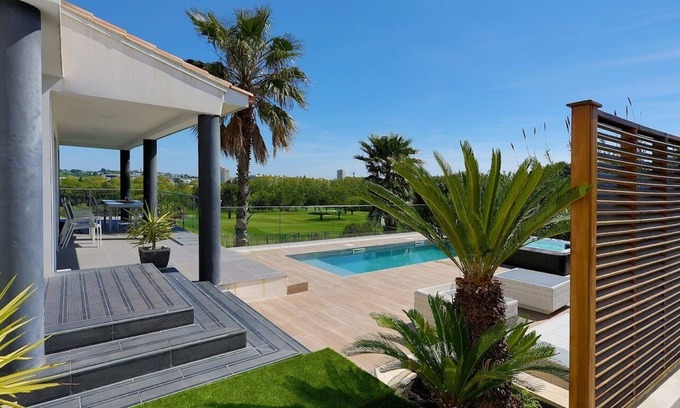 Juvignac Villa | Villa Easy Sun and SPA, swimming pool. Close to Montpellier