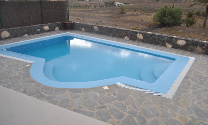Pajara House | VILLA EL VALLE/CLIMATIZED POOL/WIFI/BARBECUE. ETC.