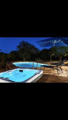 Killini Villa | Villa Elena with jacuzzi