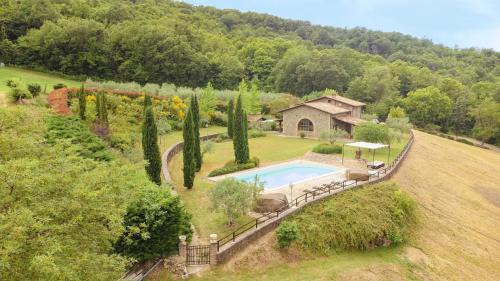 San Leo Bastia Villa | Villa Elisa - Private Pool & AirCo Near Reschio Castle
